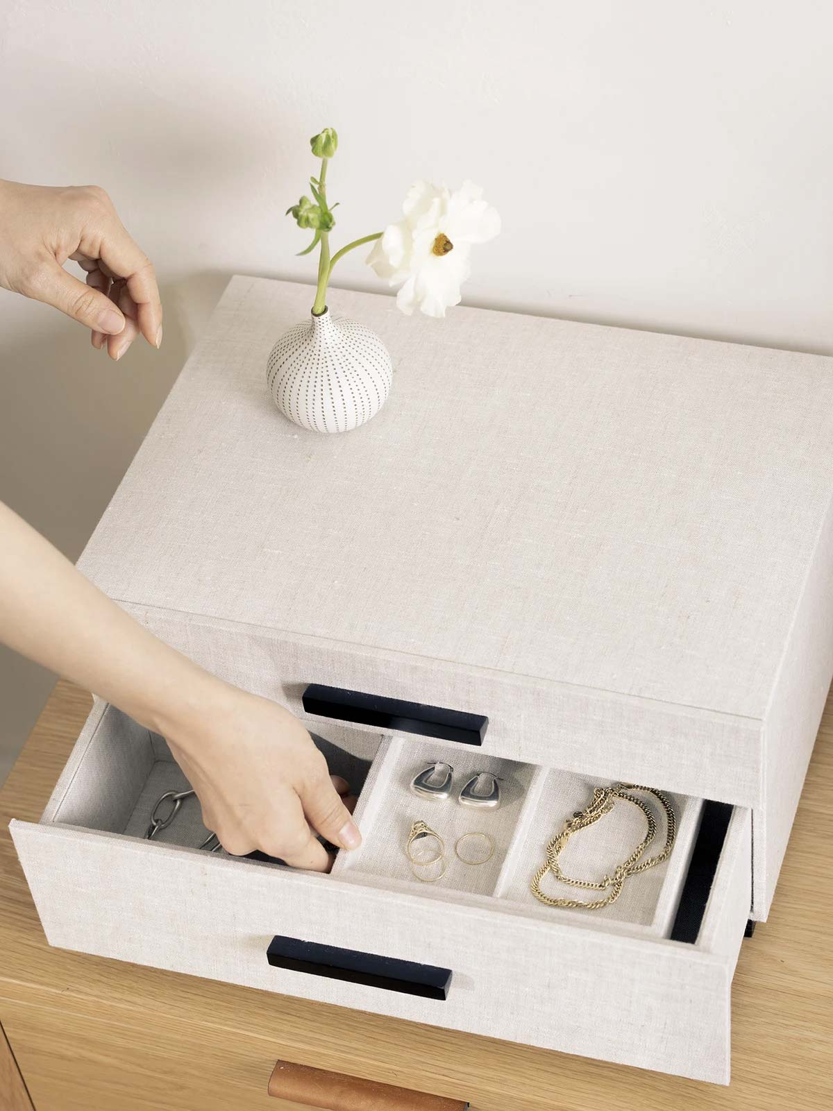 The-Container-Store-x-KonMari-linnen-sieradendoos The Container Store x KonMari linnen sieradendoos
