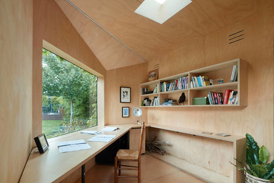 Australische architect heeft dit thuiskantoor/tuinhuisje voor een schrijver ontworpen! Australische architect heeft dit thuiskantoor/tuinhuisje voor een schrijver ontworpen!
