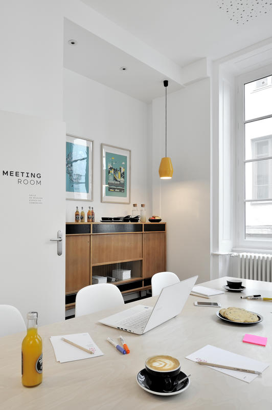 Away hostel & Coffee shop in Lyon Away hostel & Coffee shop in Lyon