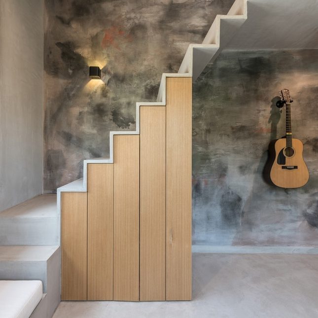 betonlook verven muur kinderkamer