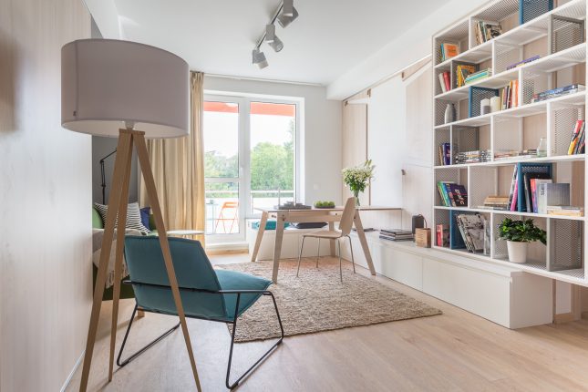 Bijzondere inklapbare tafel in de woonkamer