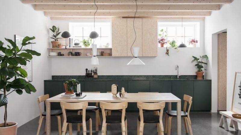 Mooie groene keuken met multiplex wandkasten Mooie groene keuken met multiplex wandkasten