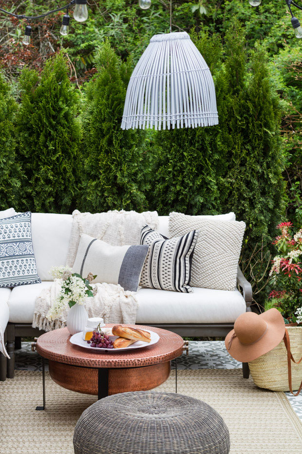 Deze tuin is ingericht met een super gezellig patio terras! Deze tuin is ingericht met een super gezellig patio terras!