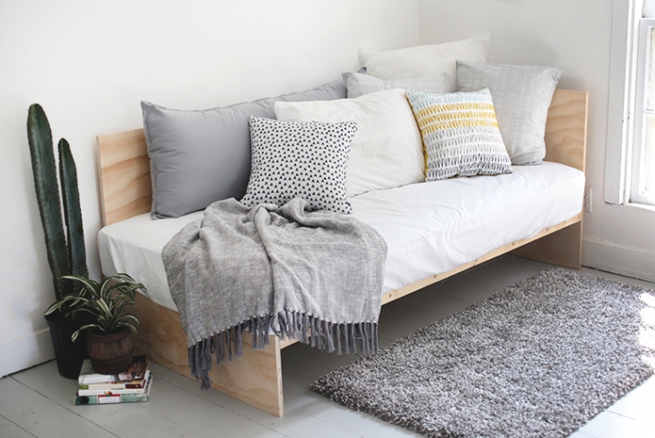DIY daybed van underlayment DIY daybed van underlayment