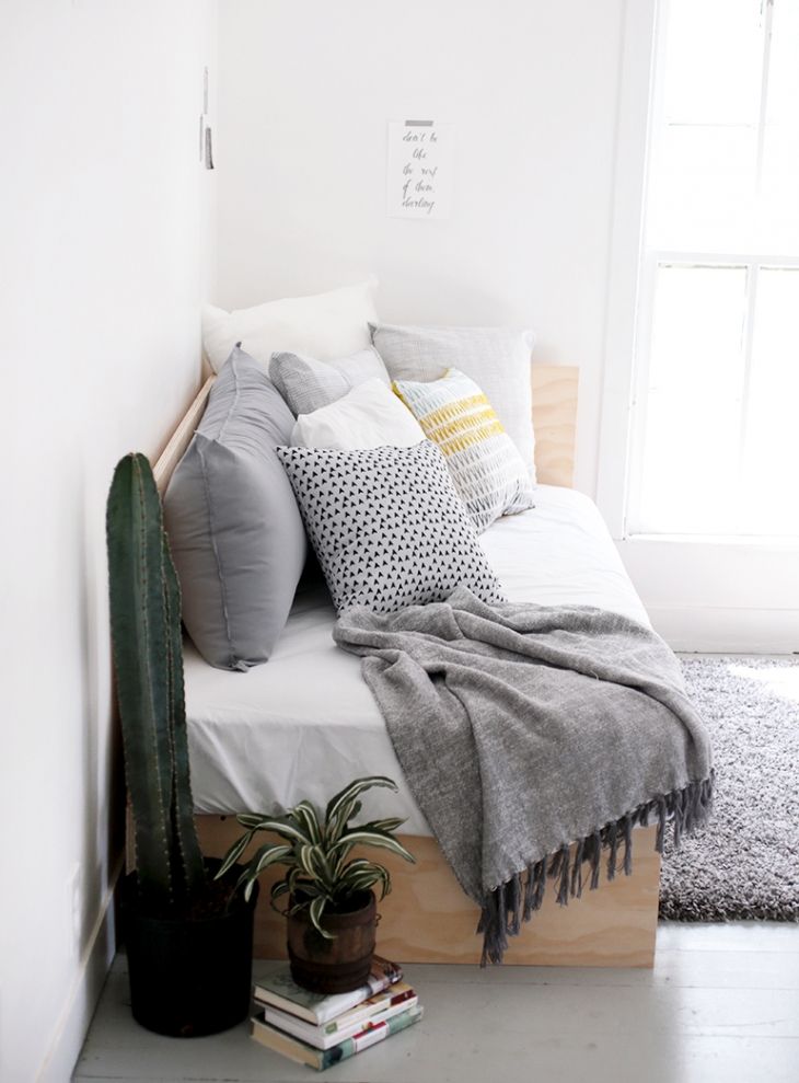 DIY daybed van underlayment DIY daybed van underlayment