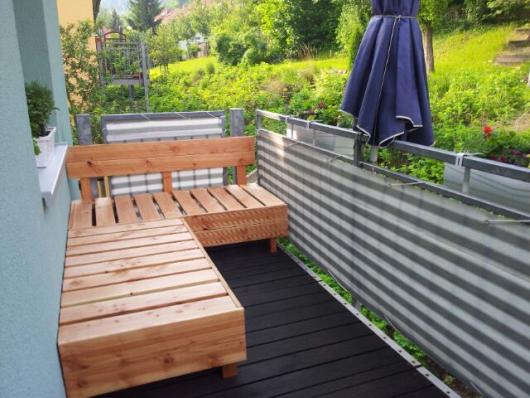 binding Planeet koffer DIY houten vlonders bank op balkon – Interieur-inrichting.net