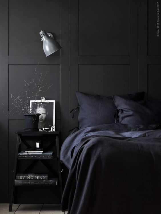 Donker interieur Donker interieur