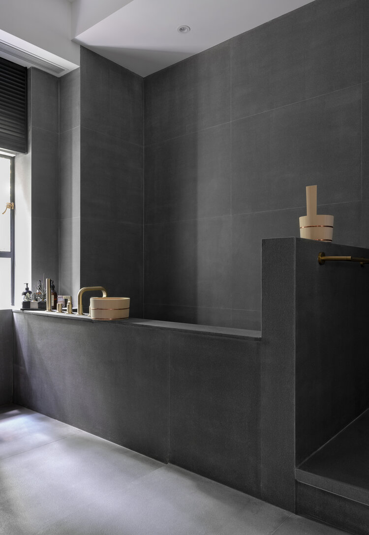 donkergrijze betonlook tegels badkamer donkergrijze betonlook tegels badkamer