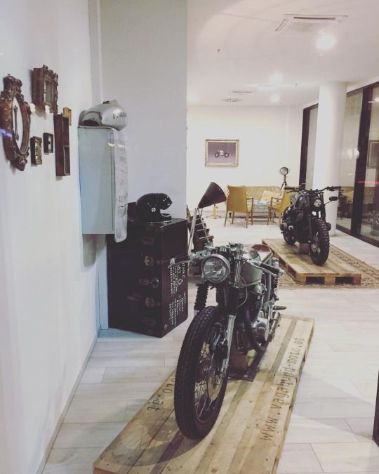 Een motor in huis Een motor in huis
