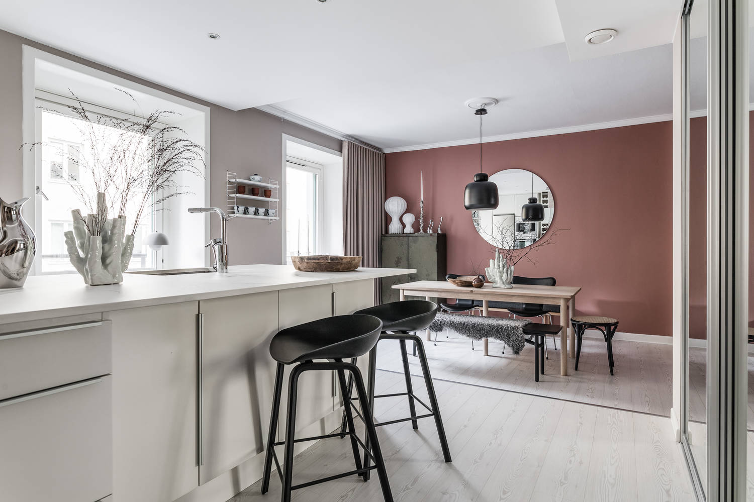 Heart Wood roze speelt de hoofdrol in dit stadsappartement Heart Wood roze speelt de hoofdrol in dit stadsappartement