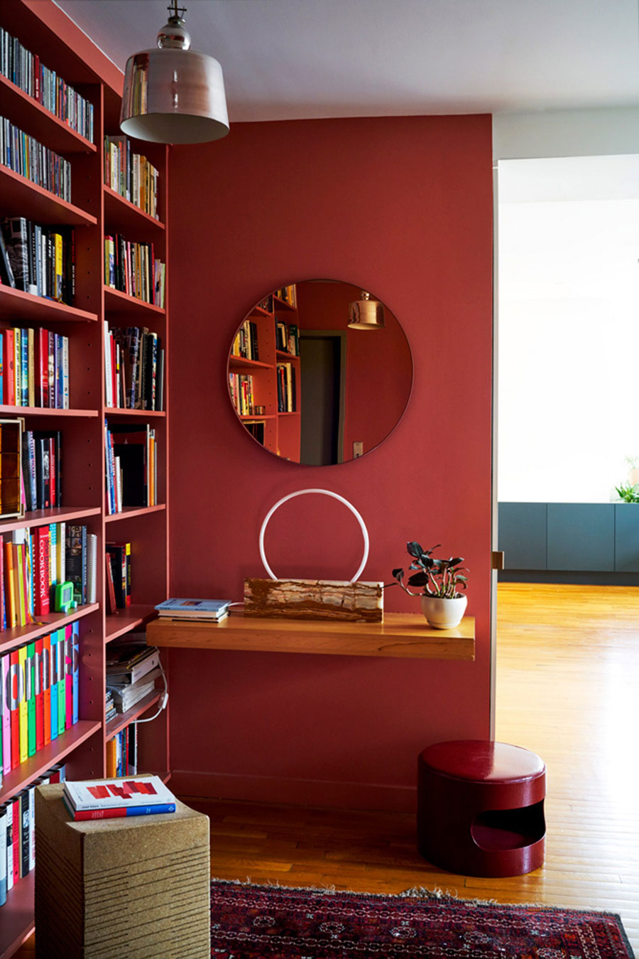 Het mooie vintage appartement van een juweelontwerpster Het mooie vintage appartement van een juweelontwerpster