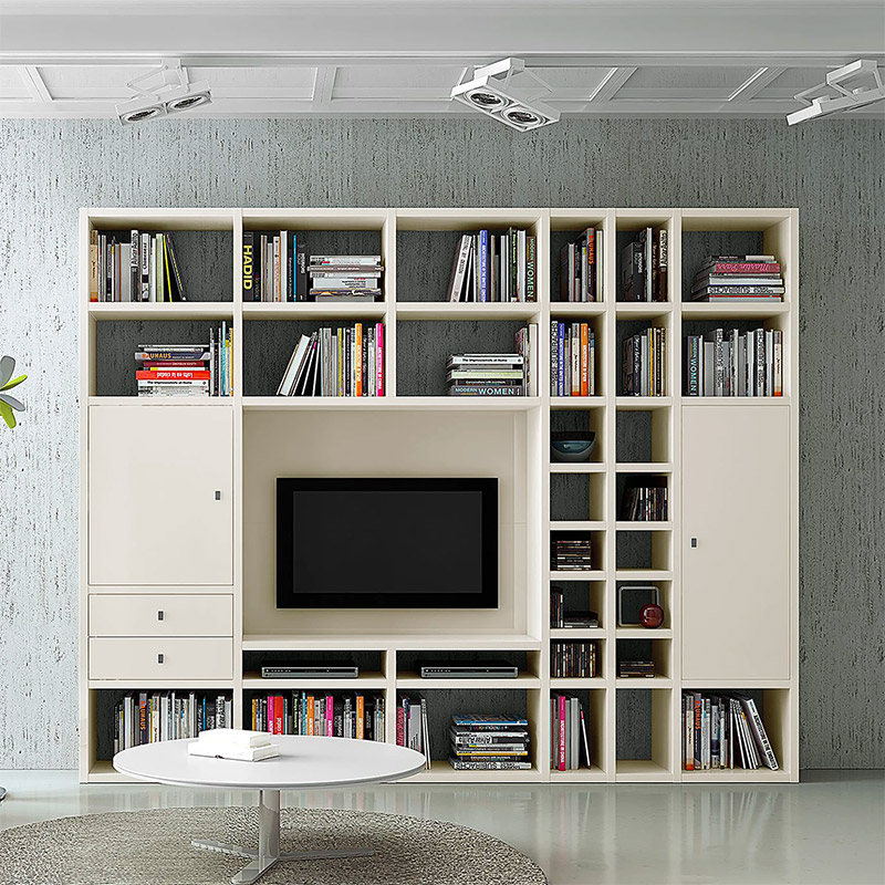 Combineer een hoge kast met de TV meubel voor het creeeren van optimale opbergruimte rondom je TV. Deze hoge kast is hier verkrijgbaar voor € 1.499,99.