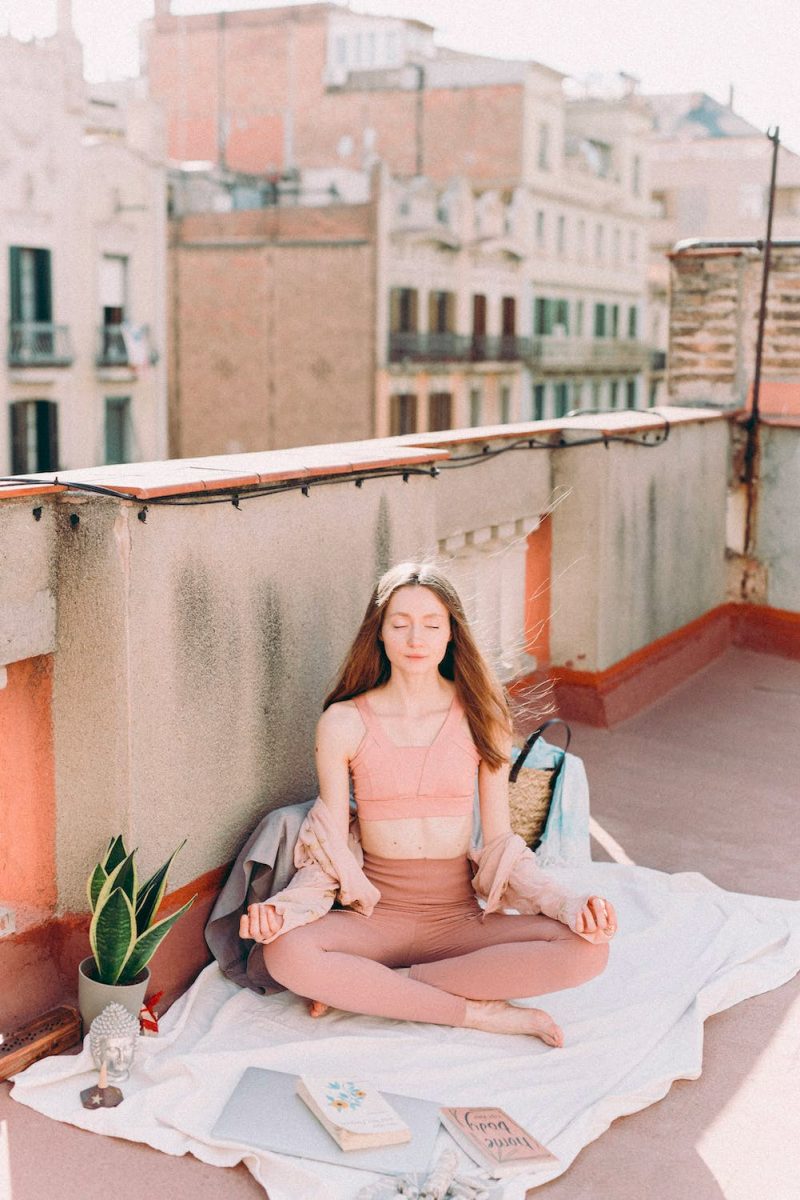 Een yogahoekje in je Ibiza tuin is een no-brainer als je van Yoga houdt.