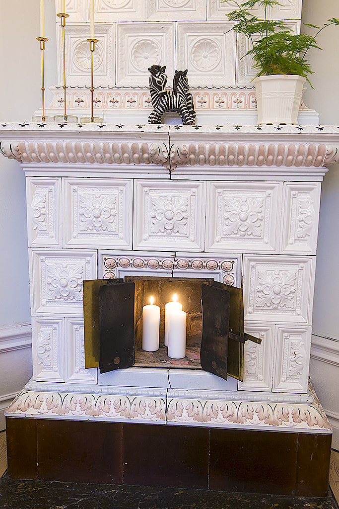 In dit appartement hebben ze de karakteristieke originele details gecombineerd met een Scandinavisch interieur