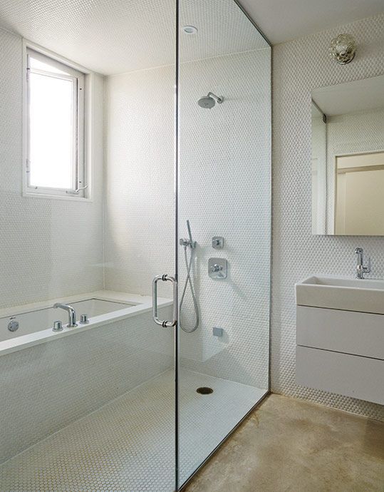schreeuw Ambtenaren Uitsteken 27x Kleine badkamer met bad en douche – Interieur-inrichting.net