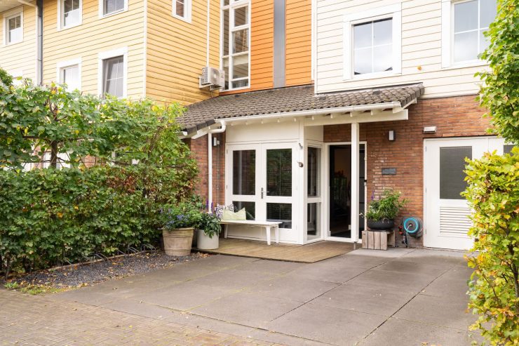 kunststof deurkozijnen voordelen