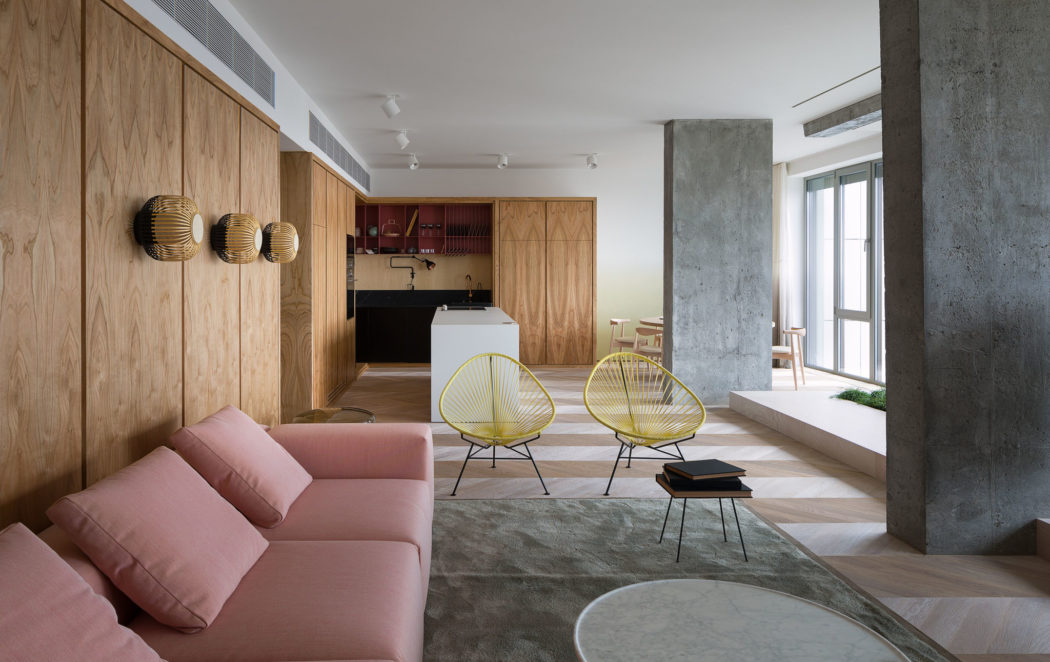 Mama, ik heb dit penthouse appartement voor je gekocht! Mama, ik heb dit penthouse appartement voor je gekocht!