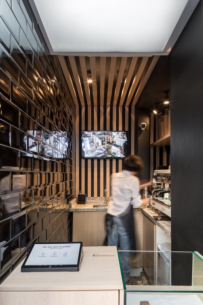 Mini takeaway café - This Coffee Mini takeaway café - This Coffee