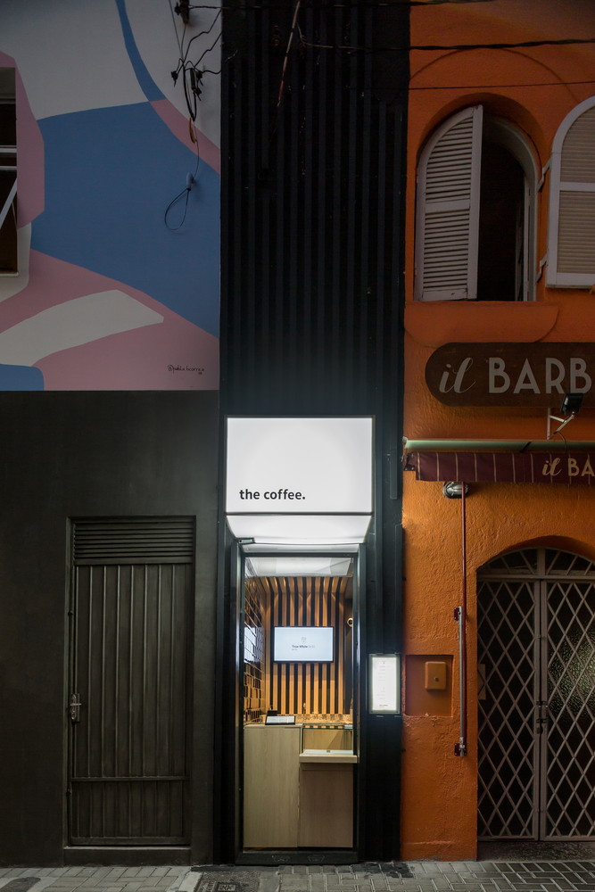 Mini takeaway café - This Coffee Mini takeaway café - This Coffee