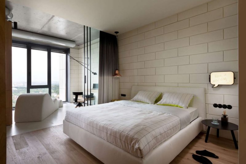 Open slaapkamer in een moderne penthouse