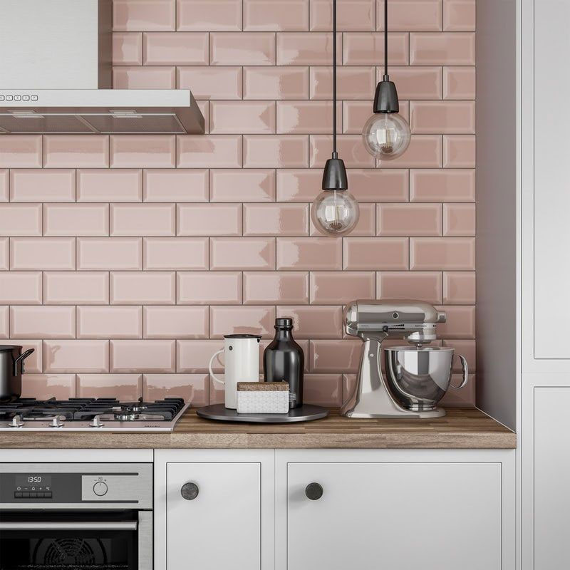 roze keuken achterwand tegels