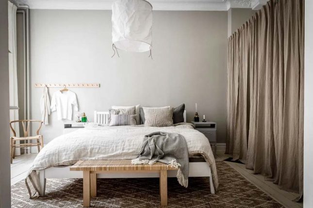 scandinavische slaapkamer met rustige ontspannen sfeer