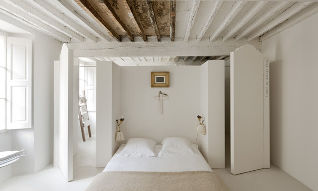 Serene witte woning van interieurontwerper Jacqueline Morabito