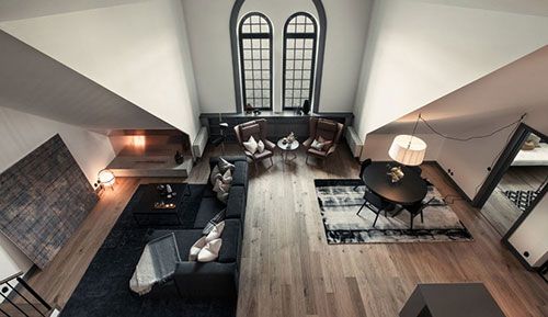 Stoere sfeervolle woonkamer