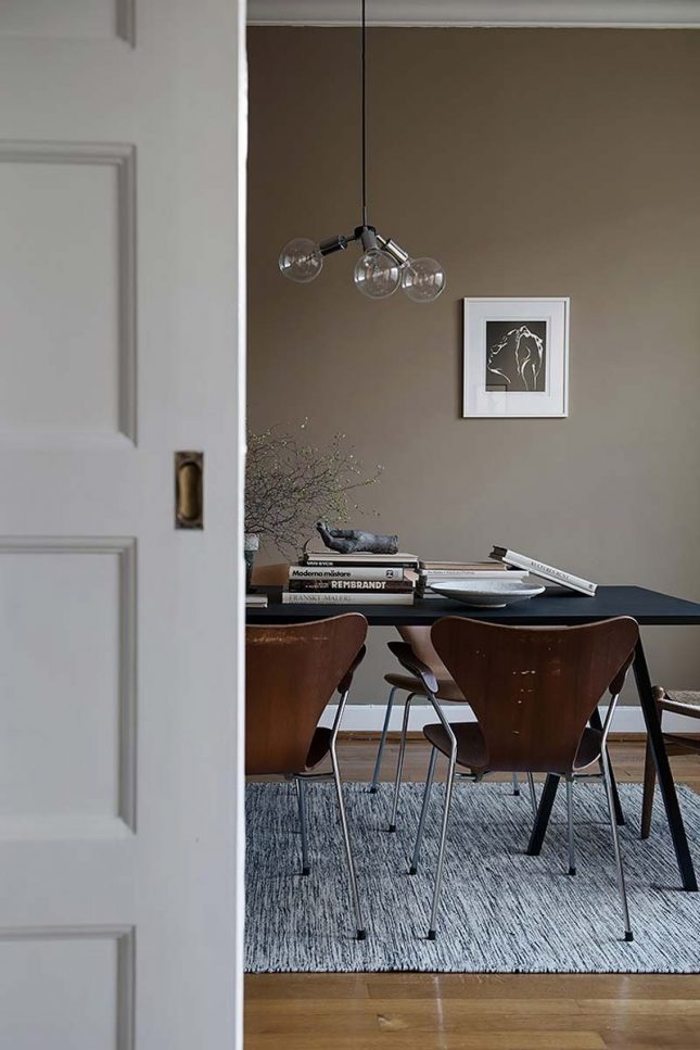 taupe muur eethoek taupe muur eethoek