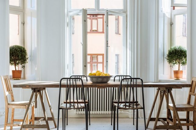 Taupe in een Scandinavisch interieur Taupe in een Scandinavisch interieur