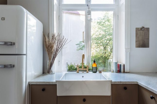 Taupe in een Scandinavisch interieur Taupe in een Scandinavisch interieur