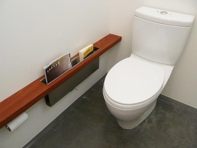Moderne tijdschriftenrek wand toilet
