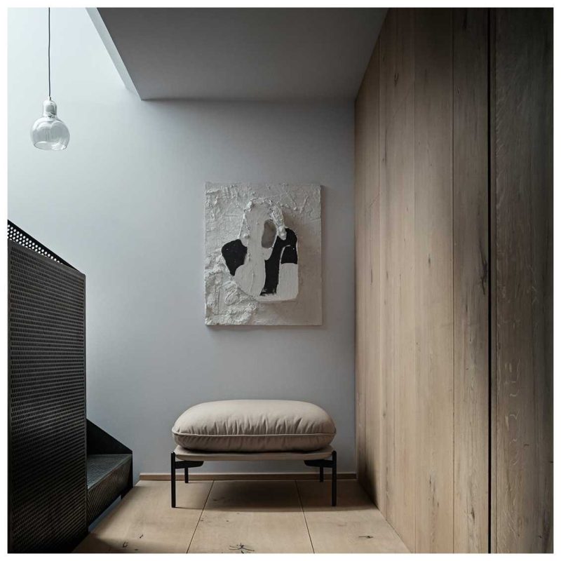 https://www.misterdesign.nl/design/?tt=13295_12_283705_hanglamphal-mega-bulb-sr2-hanglamp-tradition.html&r=%2Fmega-bulb-sr2-hanglamp-tradition.html