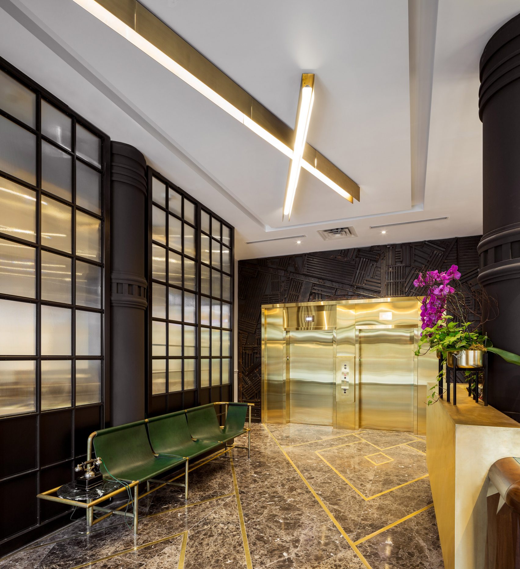 Van stripclub tot een stijlvol designhotel - The Broadview Hotel! Van stripclub tot een stijlvol designhotel - The Broadview Hotel!