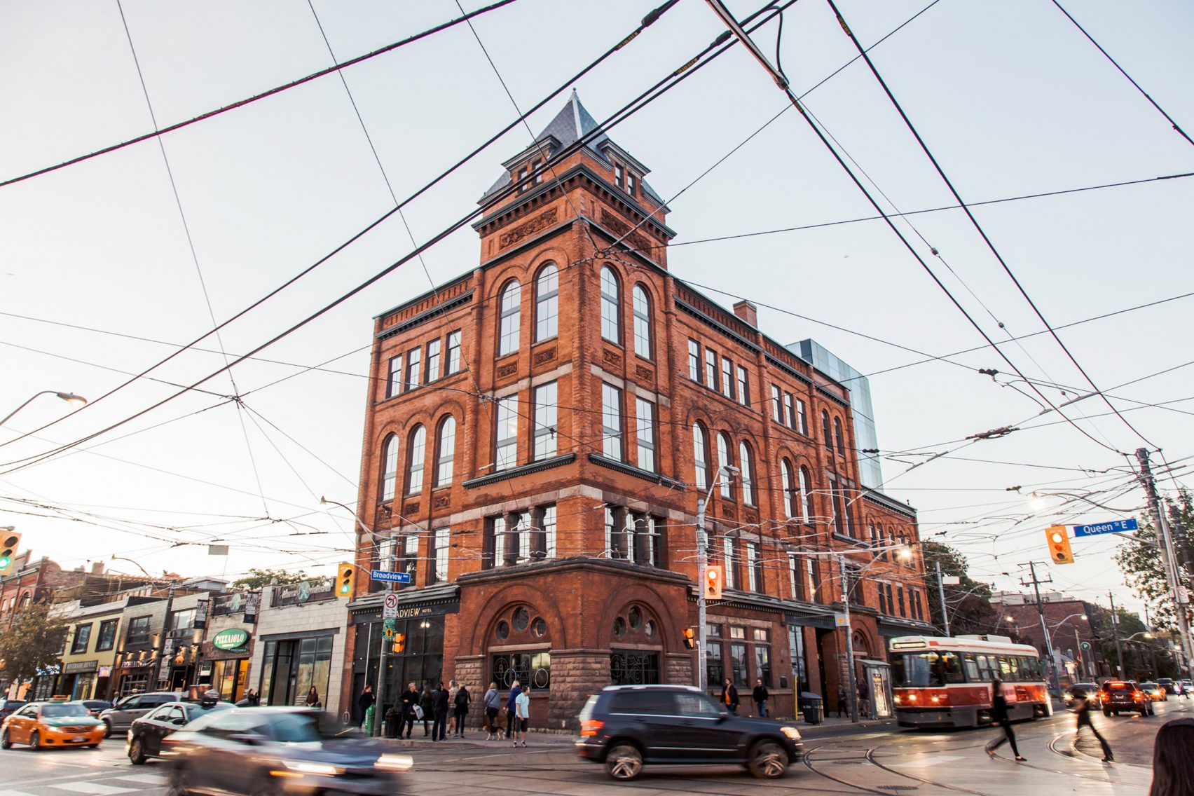 Van stripclub tot een stijlvol designhotel - The Broadview Hotel! Van stripclub tot een stijlvol designhotel - The Broadview Hotel!