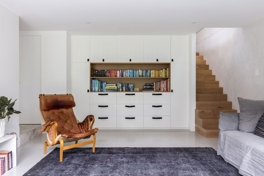 Voor een tweede woonkamer ziet deze woonkamer er wel geweldig mooi uit!