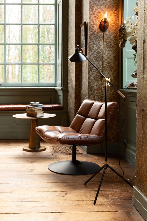 zithoekje cognac leren lounge chair zithoekje cognac leren lounge chair
