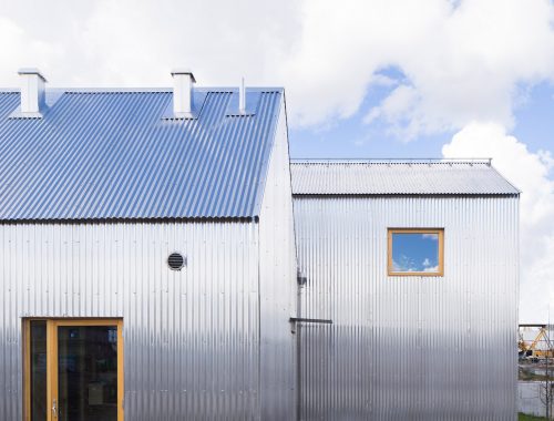 Zweedse architect ontwerpt unieke woning voor zijn moeder
